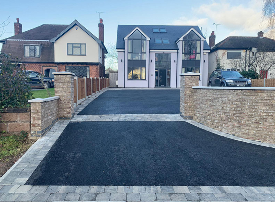 TARMAC by Hinchliffe